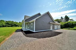 3 Lilac Ln, Houlton, ME 04730 - Photo 4