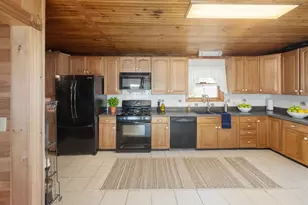 60 Moonlight Dr, Holden, ME 04429 - Photo 34