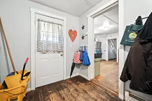 2 King St, Fairfield, ME 04937 - Photo 6