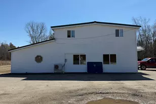 442 W Broadway, Lincoln, ME 04457 - Photo 1