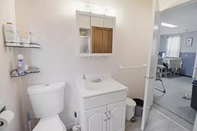 104 S Main Street, Auburn, ME 04210 - Photo 38