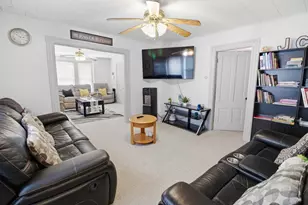 104 S Main St, Auburn, ME 04210 - Photo 18