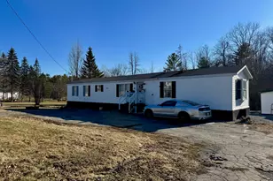 36 Main St, Detroit, ME 04929 - Photo 2