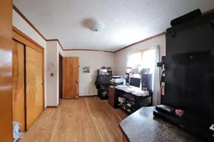 77 Connecticut Ave, Millinocket, ME 04462 - Photo 10