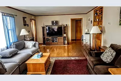77 Connecticut Avenue, Millinocket, ME 04462 - Photo 2