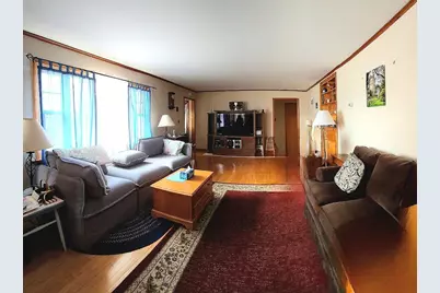 77 Connecticut Avenue, Millinocket, ME 04462 - Photo 4