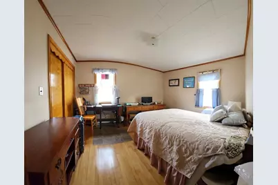 77 Connecticut Avenue, Millinocket, ME 04462 - Photo 12