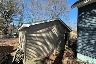 24 Prentiss St, Bangor, ME 04401 - Photo 6