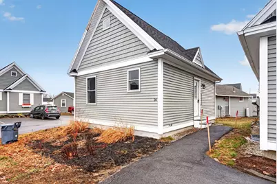 994 Portland Road #16, Saco, ME 04072 - Photo 1
