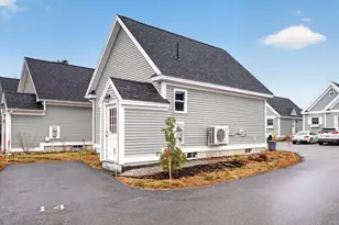 994 Portland Rd, Saco, ME 04072 - Photo 2