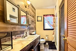 687 Main St, Sanford, ME 04073 - Photo 18