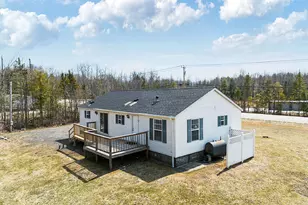 269 Summer St, Oakland, ME 04963 - Photo 6