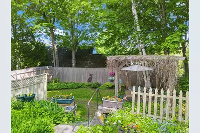 2 Warren Street, Hallowell, ME 04347 - Photo 10