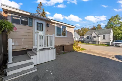 5 Carll Avenue, Old Orchard Beach, ME 04064 - Photo 4