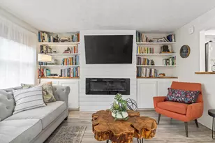 60 Brown St, Kennebunk, ME 04043 - Photo 4