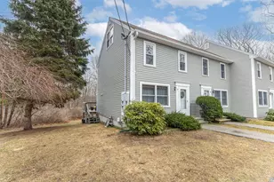 60 Brown St, Kennebunk, ME 04043 - Photo 32