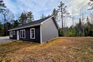 976 Park St, Paris, ME 04281 - Photo 2