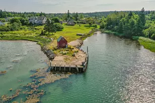 129 E Boston Rd, Vinalhaven, ME 04863 - Photo 1