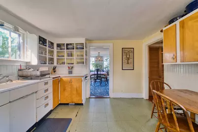 129 E Boston Road, Vinalhaven, ME 04863 - Photo 10