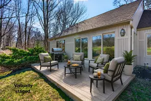 1 Wildwood Dr, Cape Elizabeth, ME 04107 - Photo 4