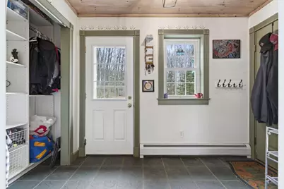 8 Colina Drive, Raymond, ME 04071 - Photo 16