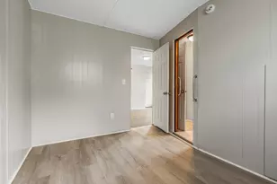 38 Jefferson St, Lewiston, ME 04240 - Photo 32