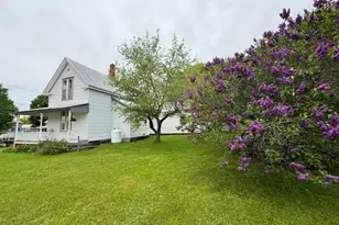 29 Wilson St, Anson, ME 04911 - Photo 2