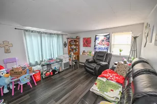 80-82 Summer St, Hampden, ME 04444 - Photo 12