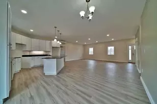 9 Lilac Ln, Houlton, ME 04730 - Photo 6