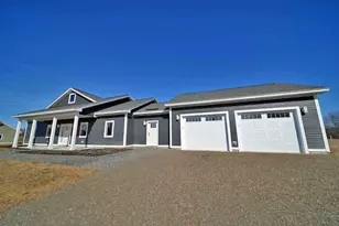 9 Lilac Ln, Houlton, ME 04730 - Photo 14
