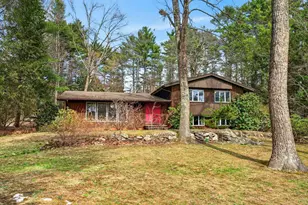 7 Brookside Dr, Falmouth, ME 04105 - Photo 1