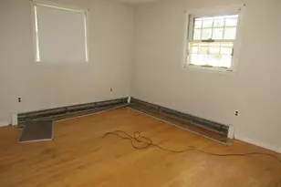 29 Hutchinson Dr, Augusta, ME 04330 - Photo 16