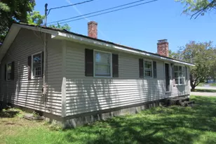 29 Hutchinson Dr, Augusta, ME 04330 - Photo 2