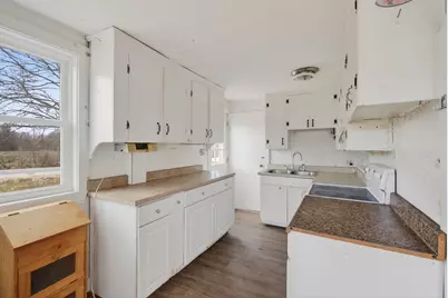 843 Upper Street, Turner, ME 04282 - Photo 14
