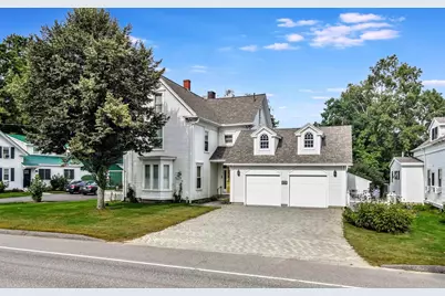 553 Main Street, Wayne, ME 04284 - Photo 2