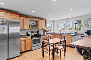 305 Gray Rd, Windham, ME 04062 - Photo 4