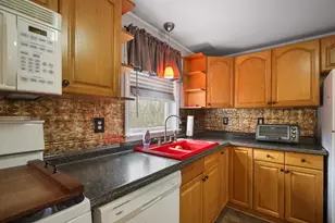 190 Transalpine Rd, Lincoln, ME 04457 - Photo 16
