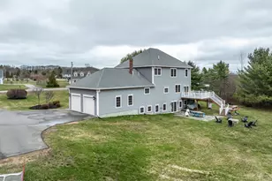 32 Country Meadow Dr, Hampden, ME 04444 - Photo 4