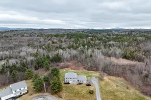 32 Country Meadow Dr, Hampden, ME 04444 - Photo 14