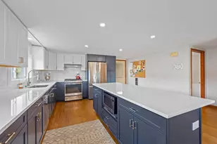18 Walker Ln, Farmingdale, ME 04344 - Photo 6
