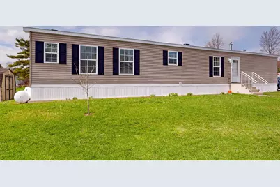4 Sheldon Place, Lewiston, ME 04240 - Photo 2