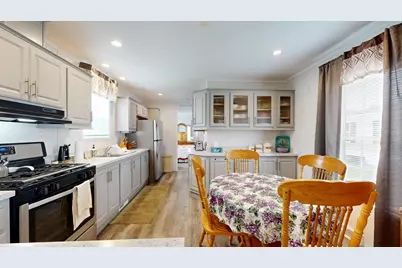 4 Sheldon Place, Lewiston, ME 04240 - Photo 8