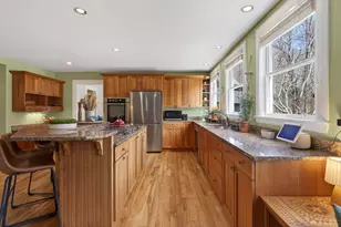 9 Fox Hall Rd, Falmouth, ME 04105 - Photo 4