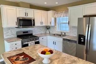 37 Camden Rd, Berwick, ME 03901 - Photo 4