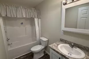 37 Camden Rd, Berwick, ME 03901 - Photo 12