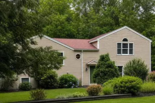 304 Blanchard Rd, Cumberland, ME 04021 - Photo 2