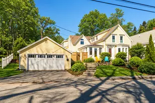 107 Bay View St, Camden, ME 04843 - Photo 2