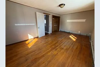 586 Main Street, Madawaska, ME 04756 - Photo 20