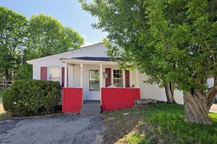 213 Waldo St, Rumford, ME 04276 - Photo 30