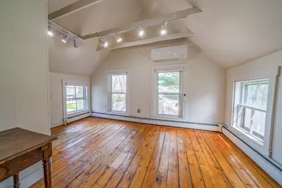13 Wood Street, Camden, ME 04843 - Photo 14